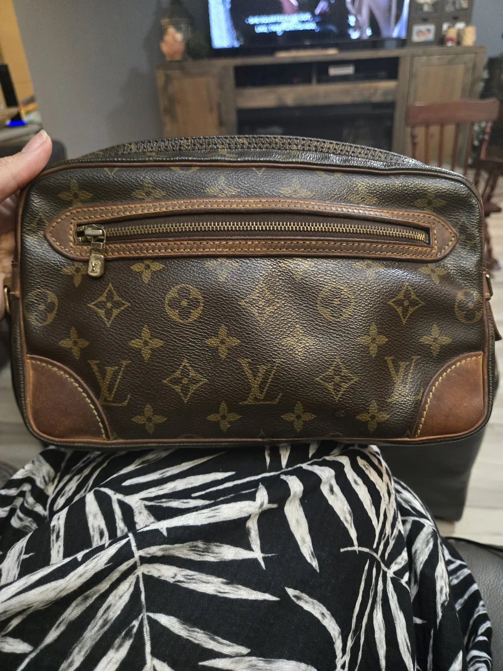 Vintage Marly Dragonne Louis Vuitton Brown Monogram Canvas Wristlet Clutch